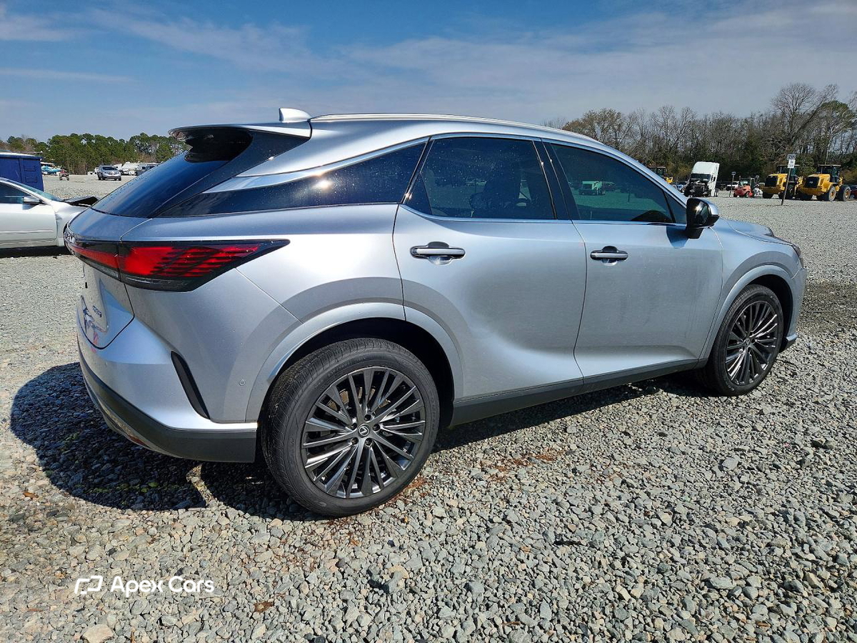 Lexus RX 2025