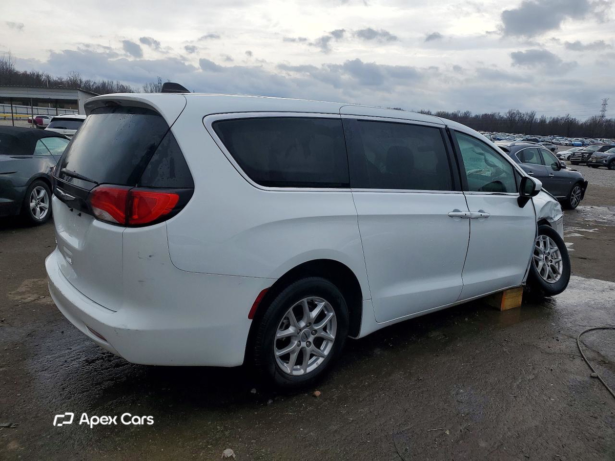 Chrysler Voyager 2022