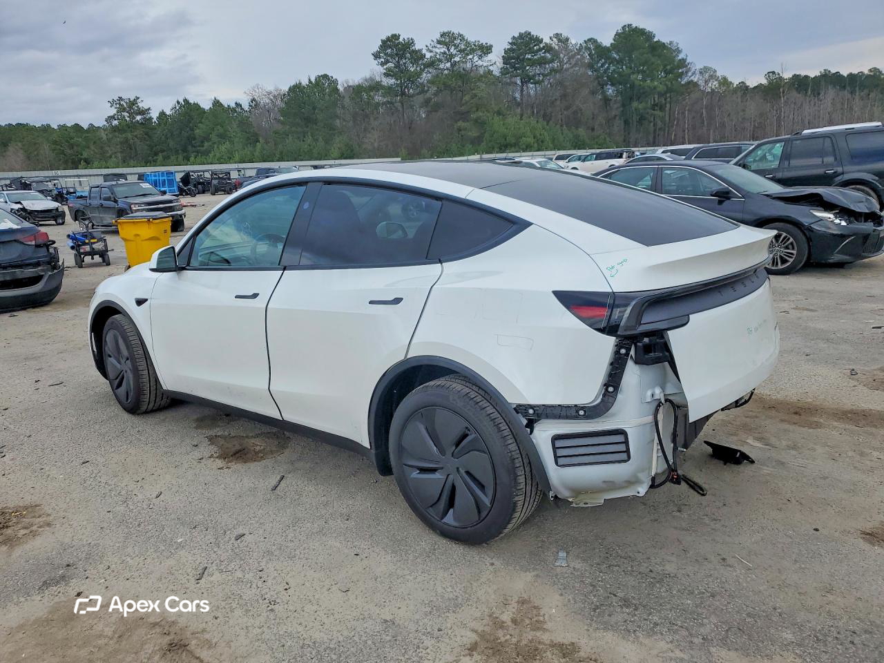 Tesla Model Y 2026