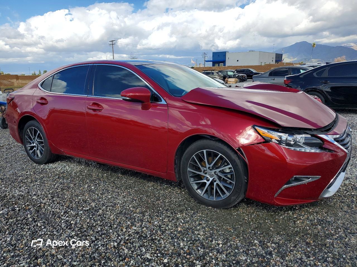 Lexus ES 2016
