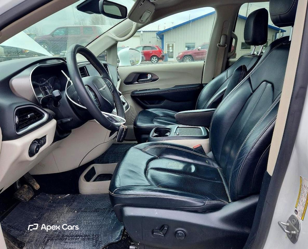 Chrysler Pacifica 2022