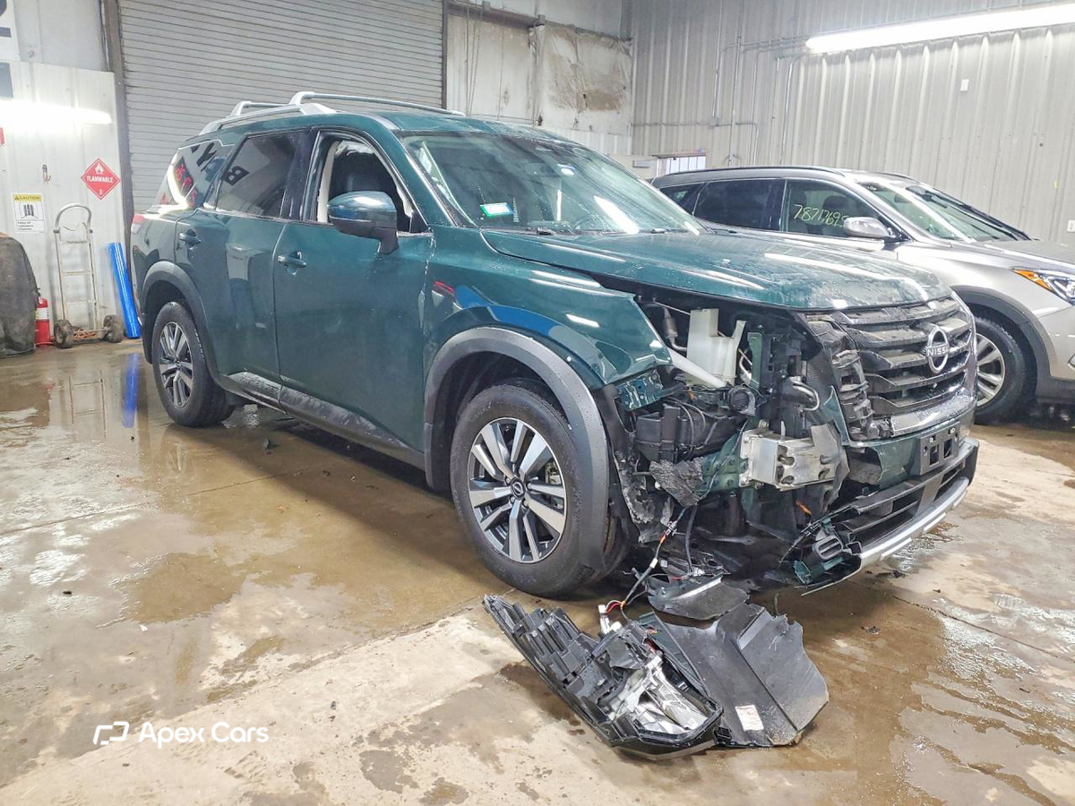 Nissan Pathfinder 2024