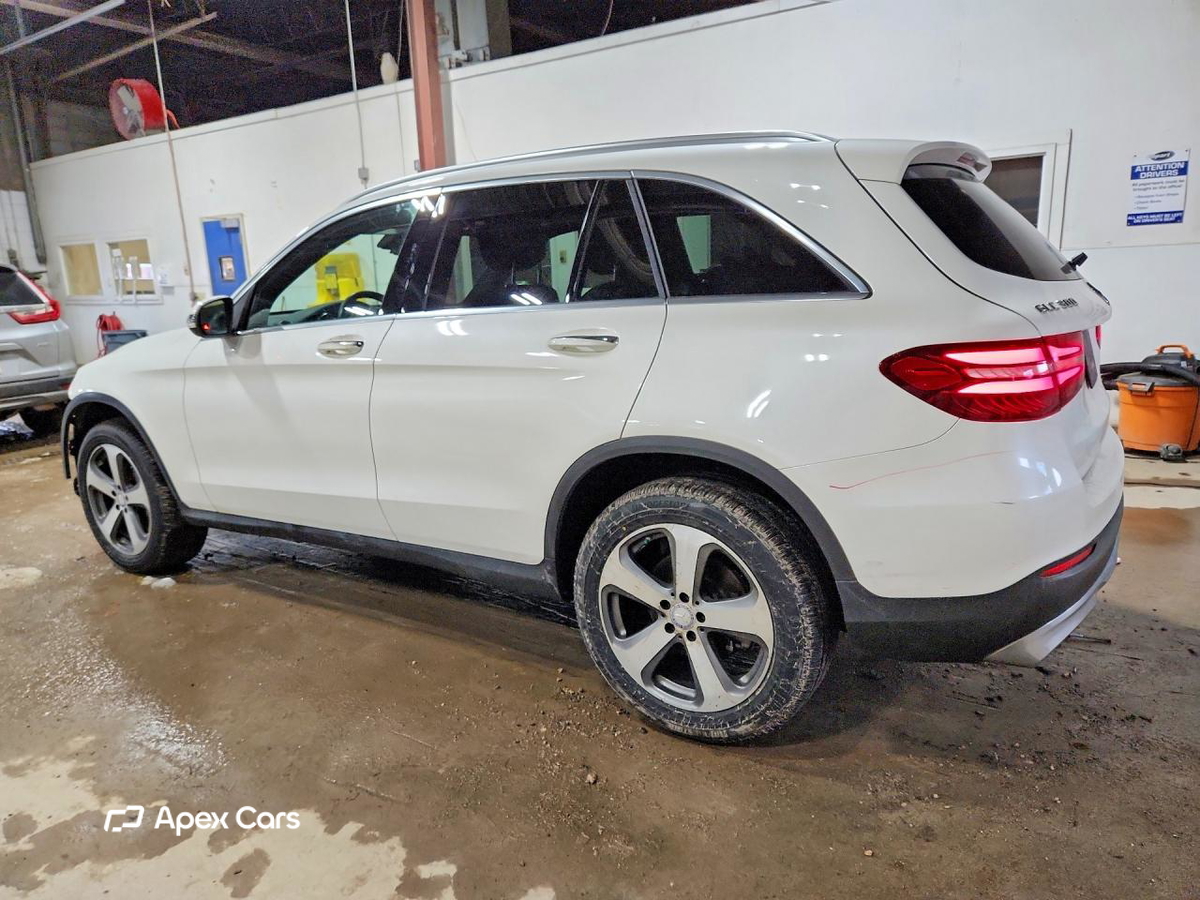 Mercedes-Benz GLC 2016