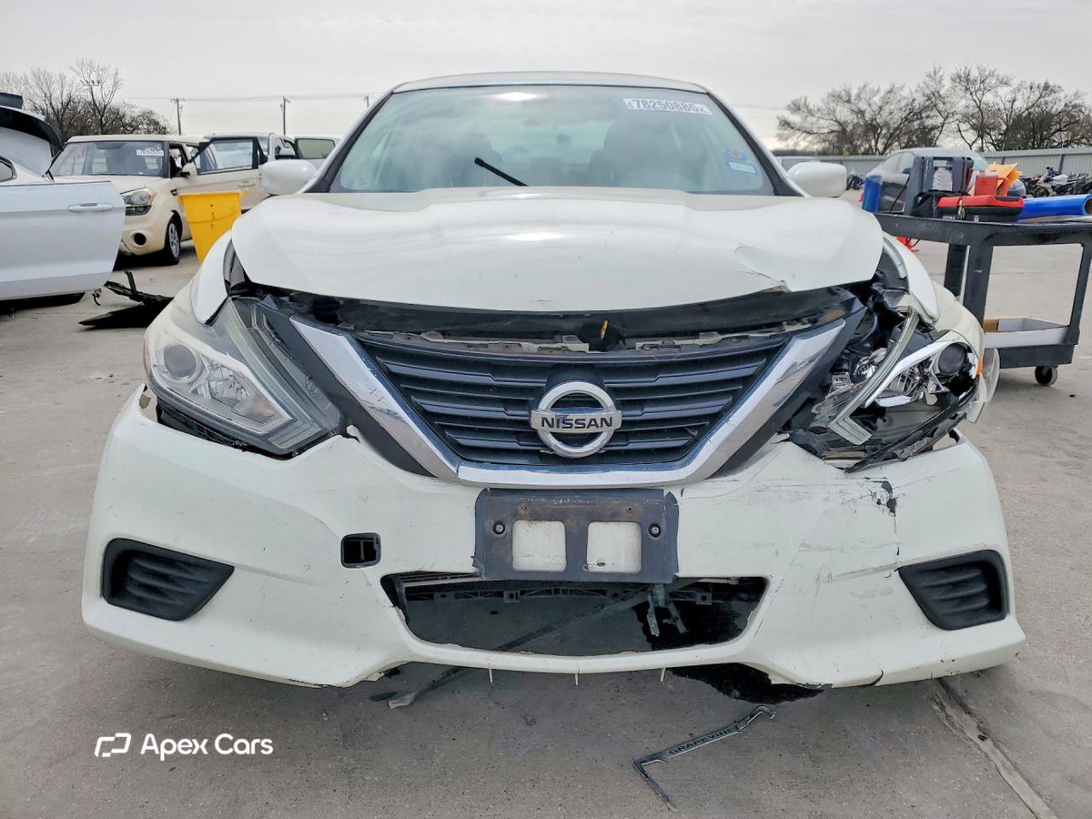Nissan Altima 2017