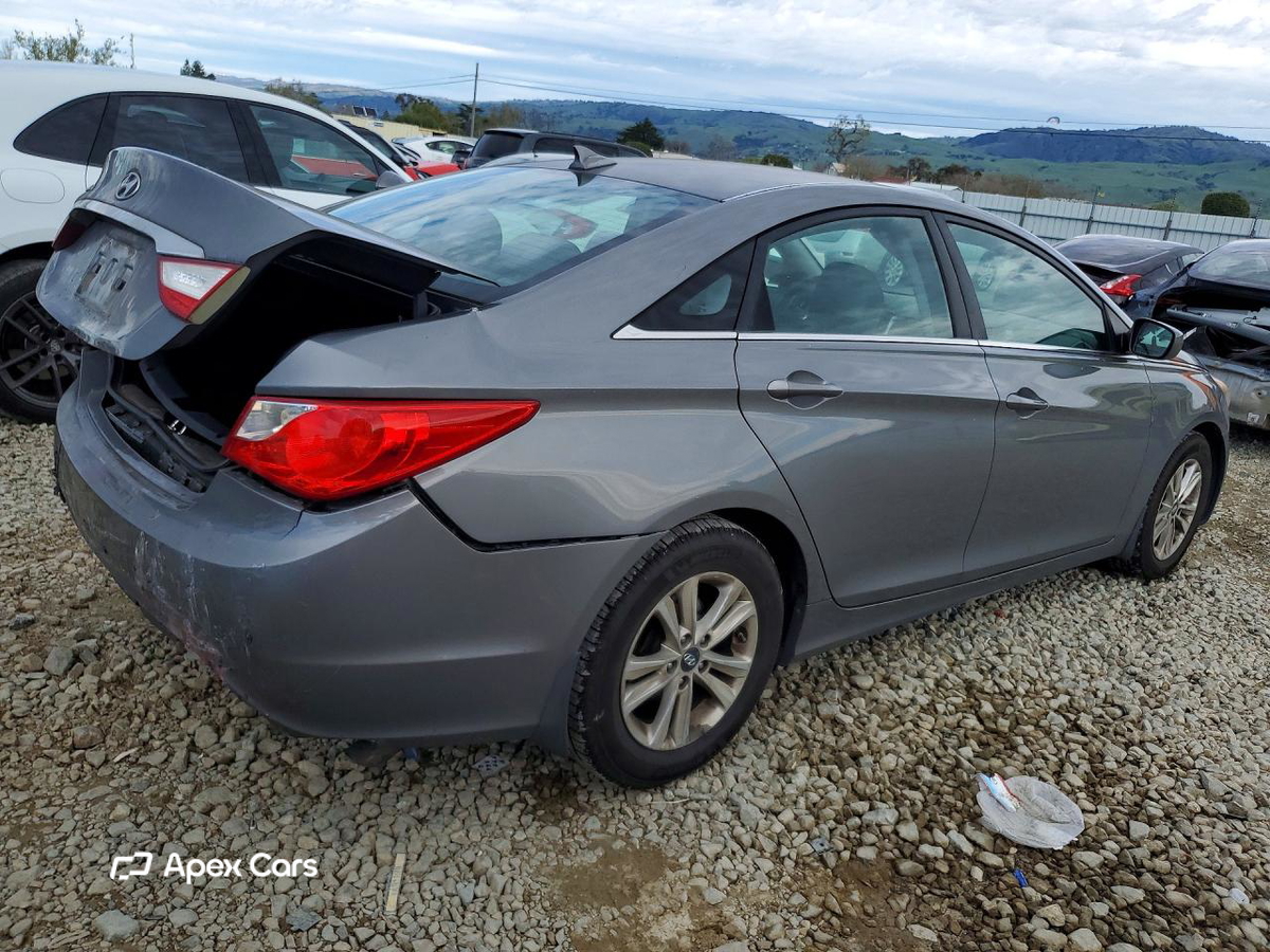 Hyundai Sonata 2013