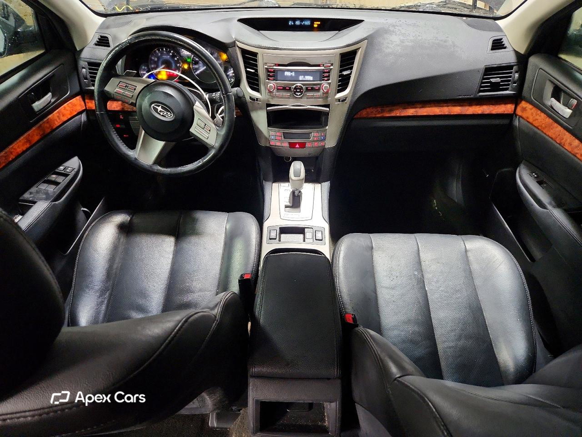 Subaru Legacy 2011