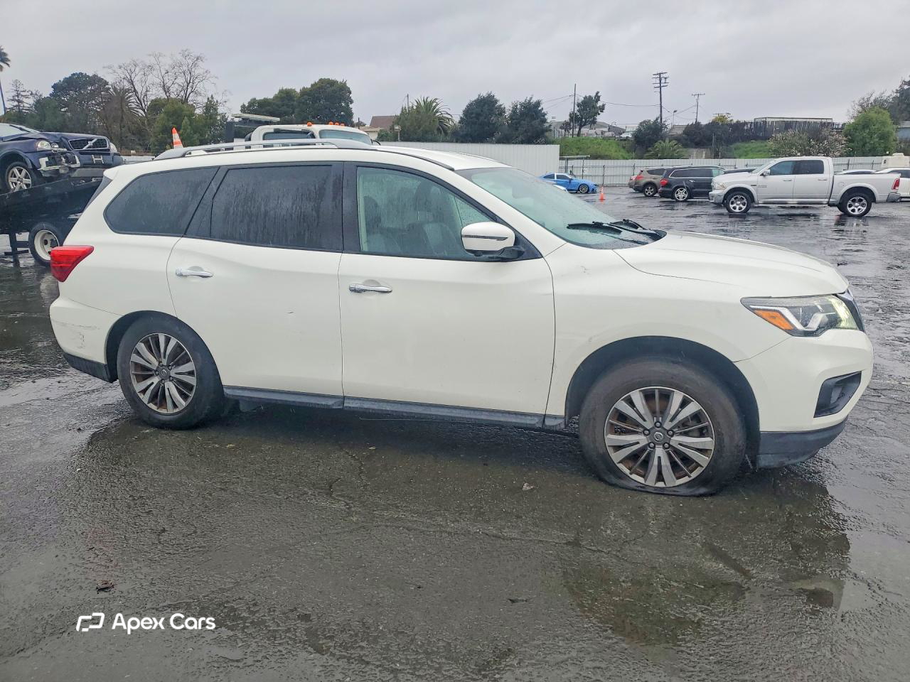 Nissan Pathfinder 2019