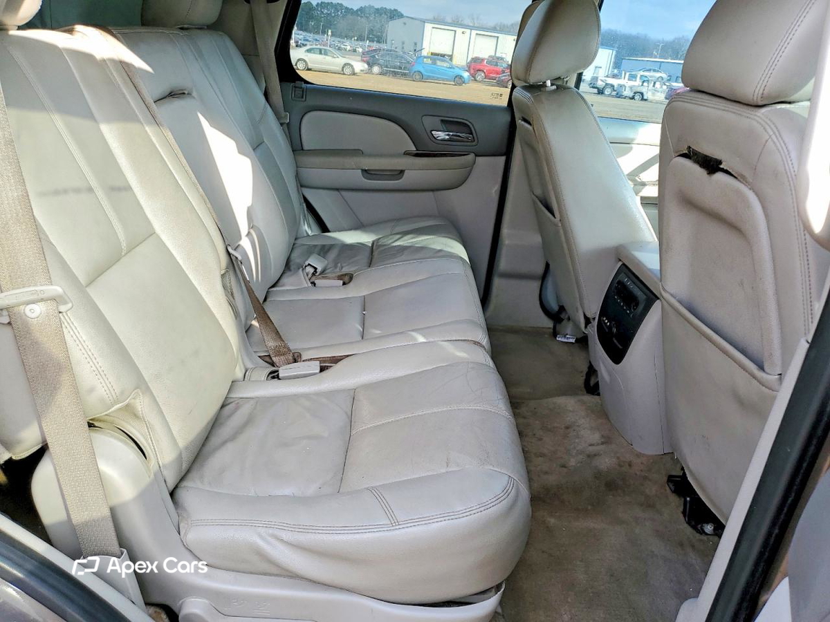Chevrolet Tahoe 2013