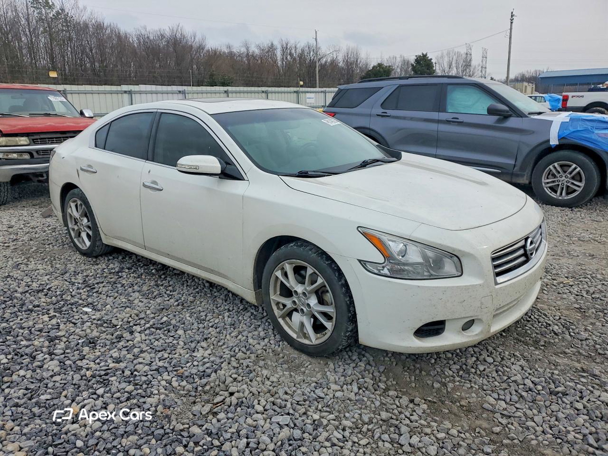 Nissan Maxima 2013