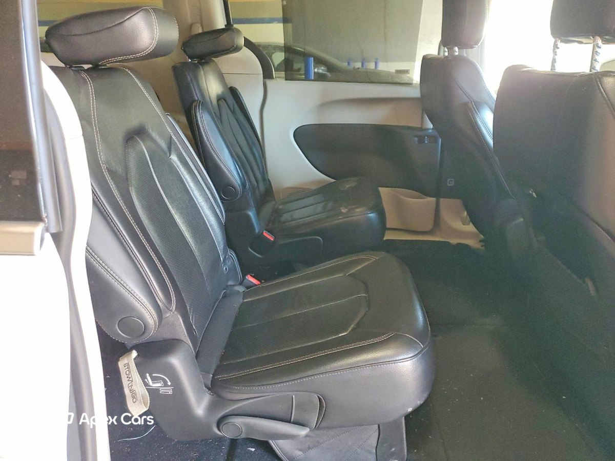 Chrysler Pacifica 2022