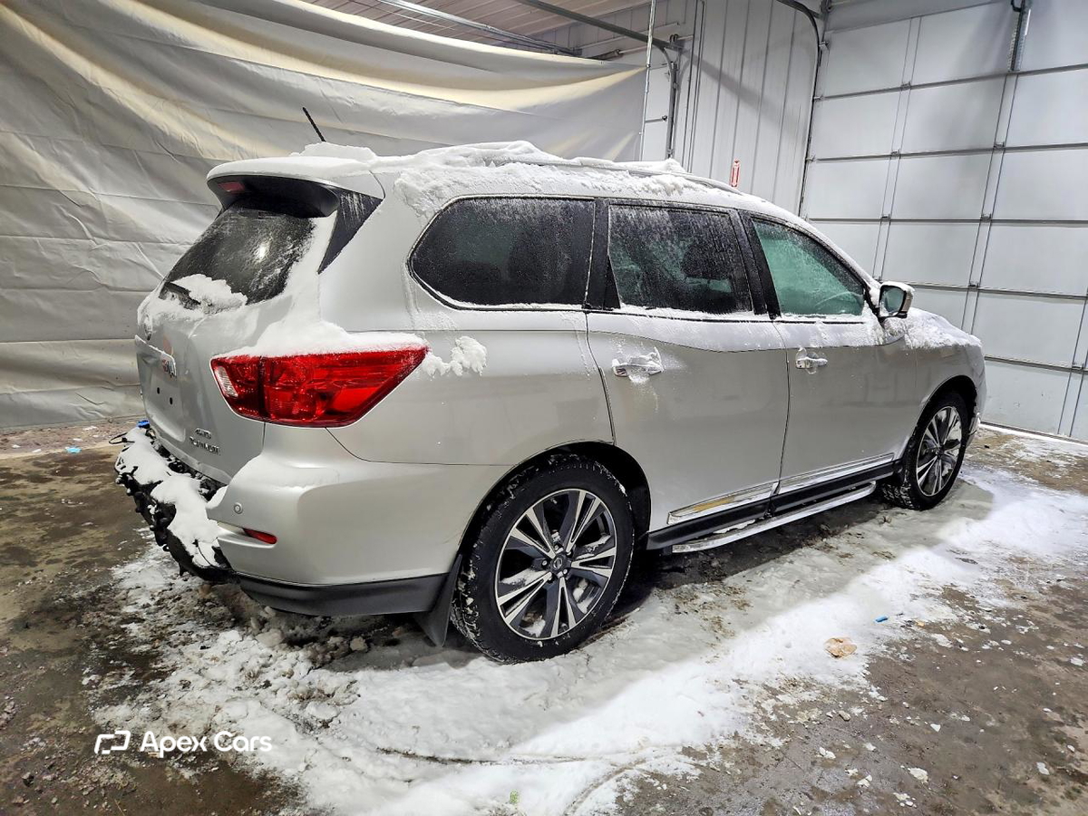 Nissan Pathfinder 2017