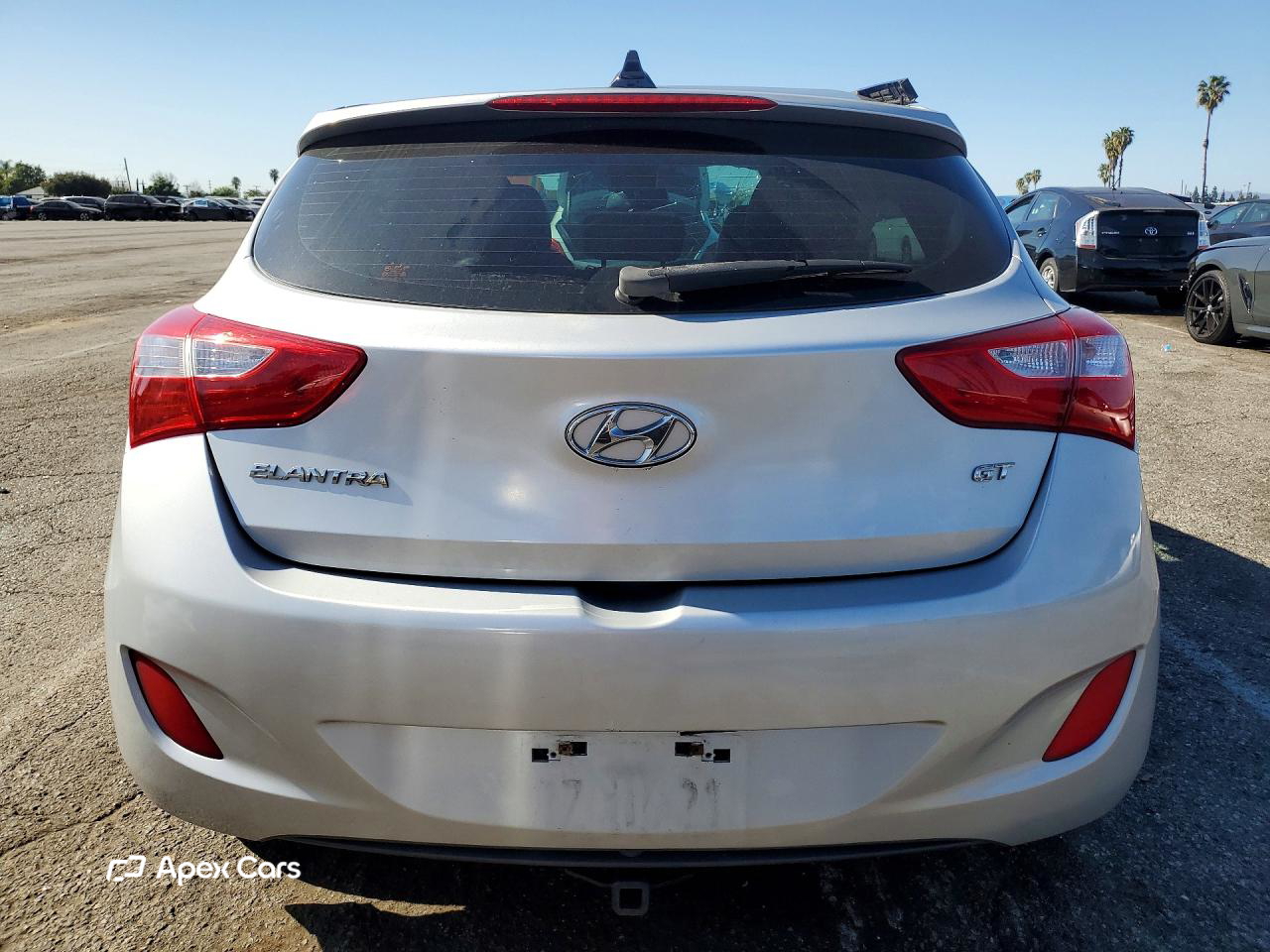 Hyundai Elantra 2013