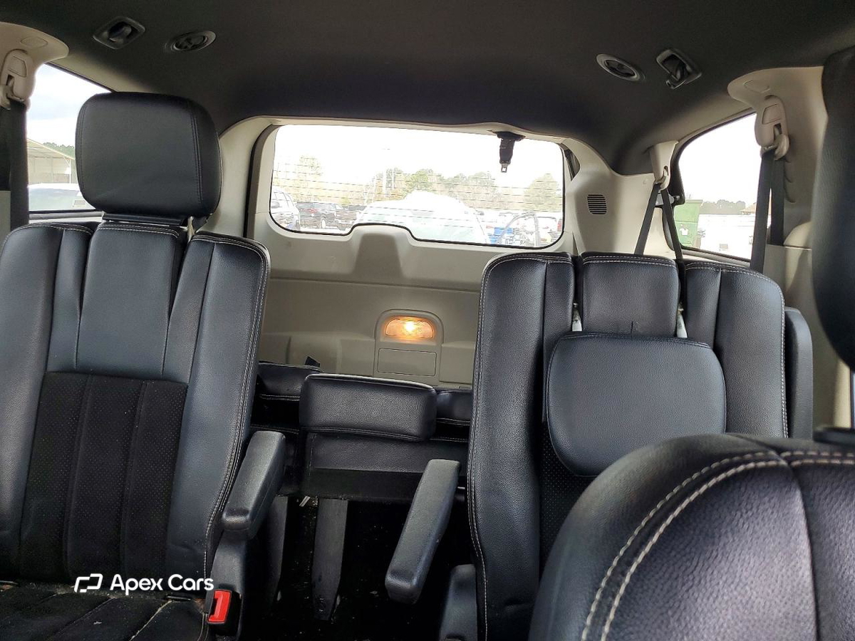 Dodge Caravan 2017