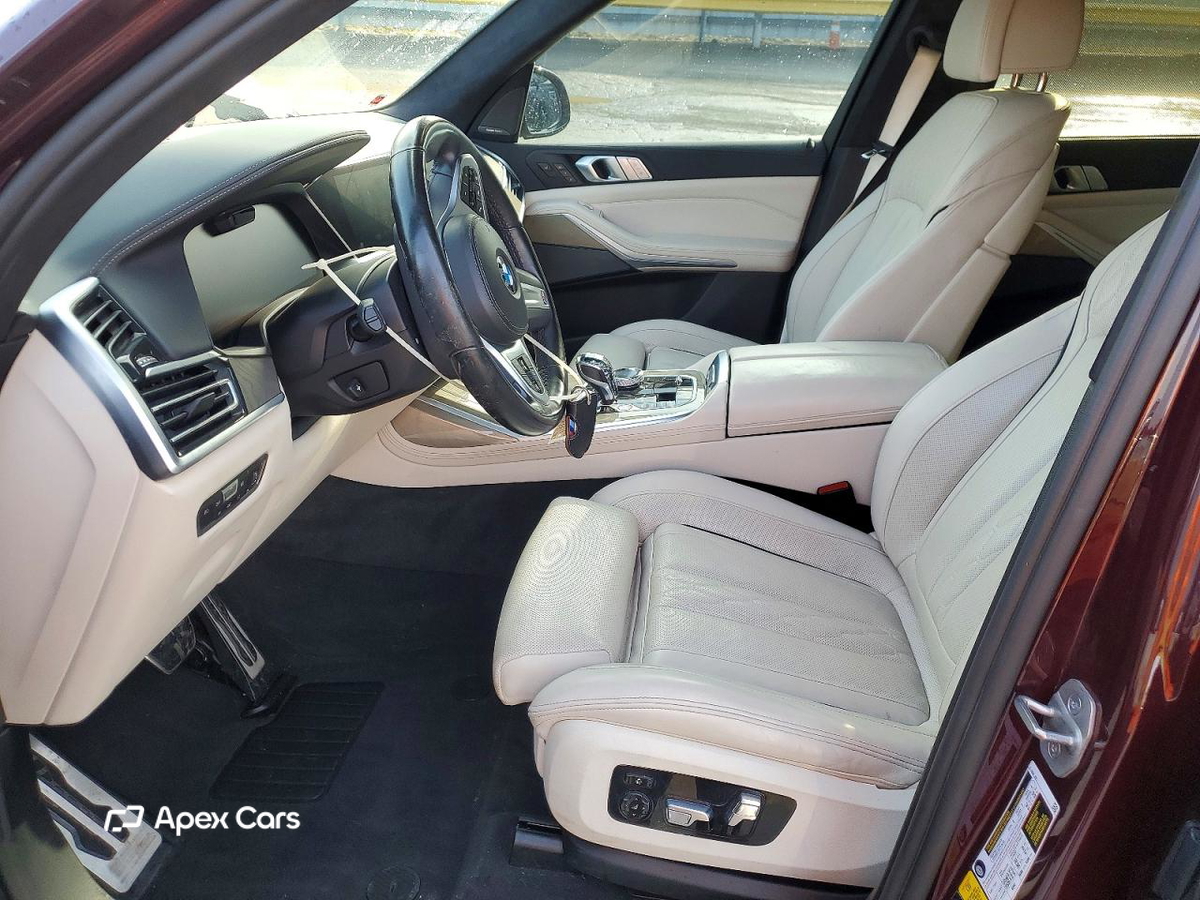BMW X7 2022