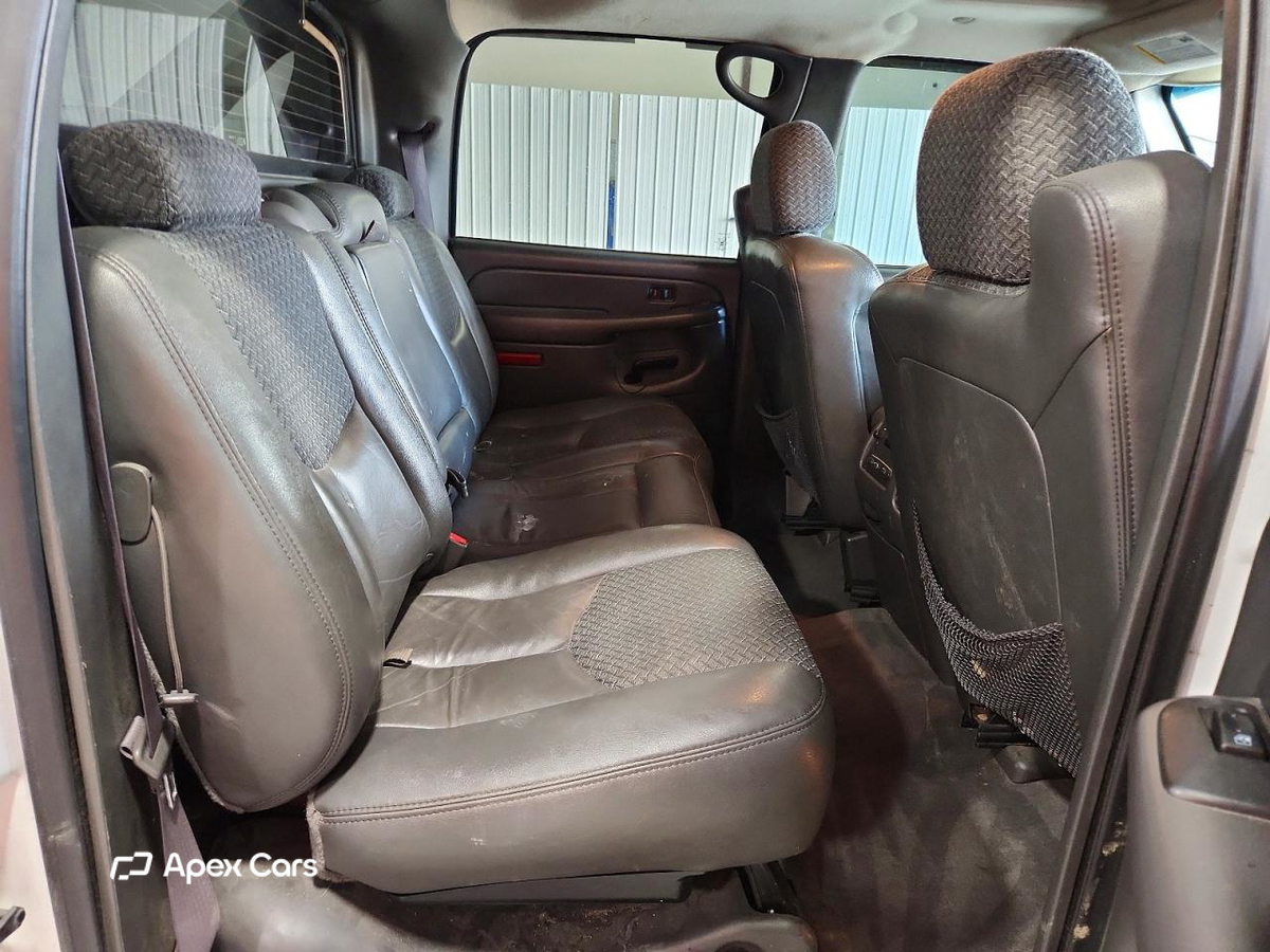 Chevrolet Avalanche 2004