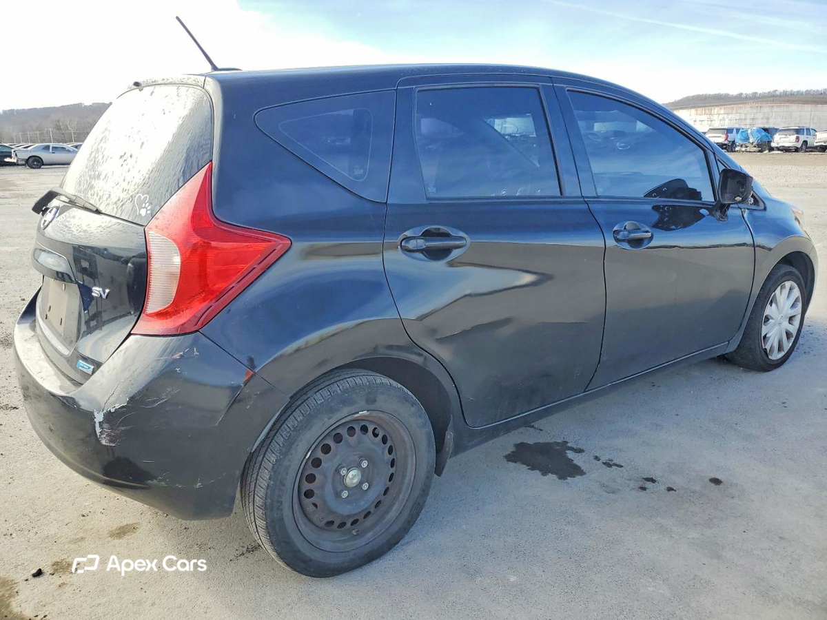 Versa 2016