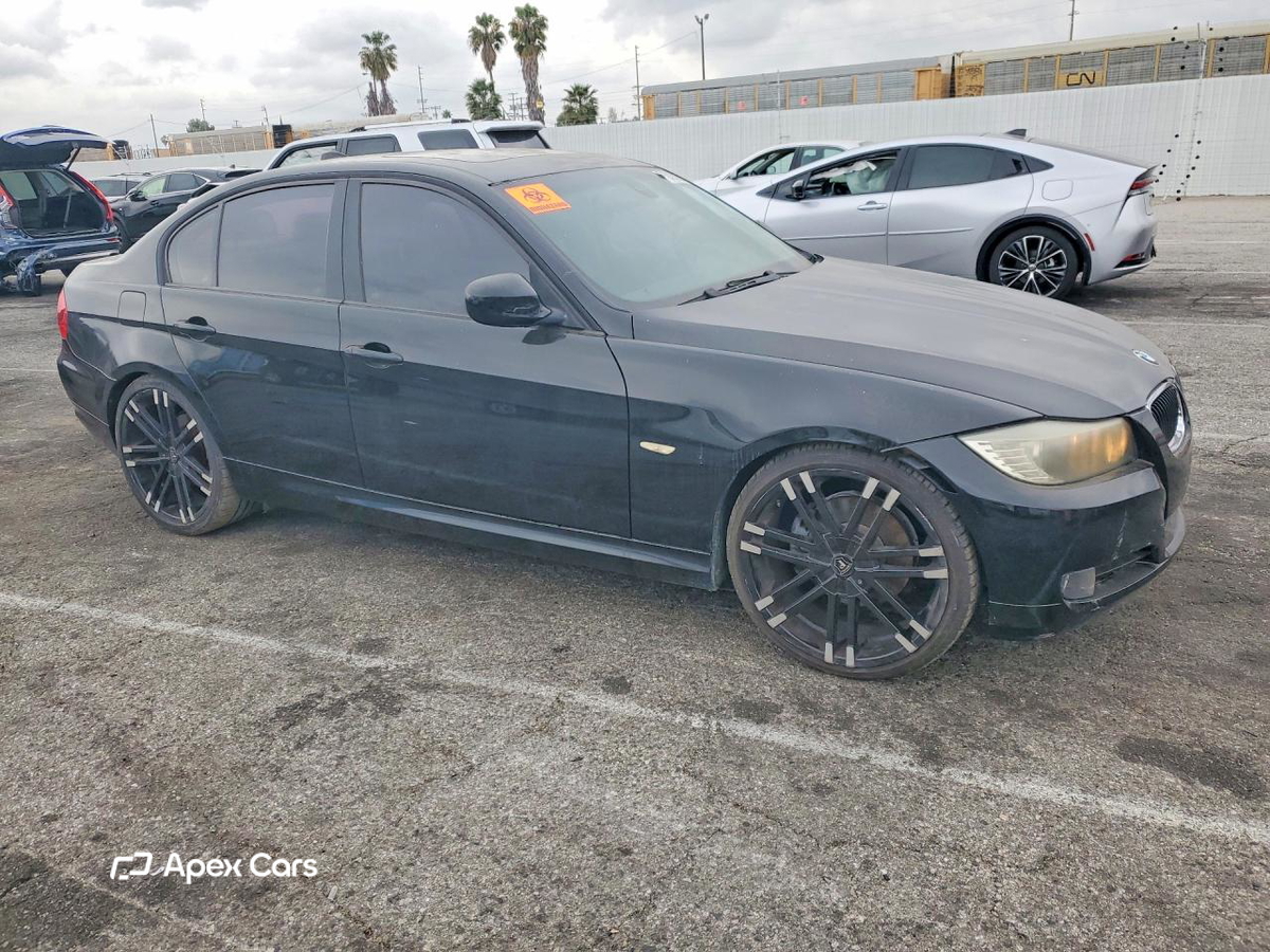 BMW Series 3 2009