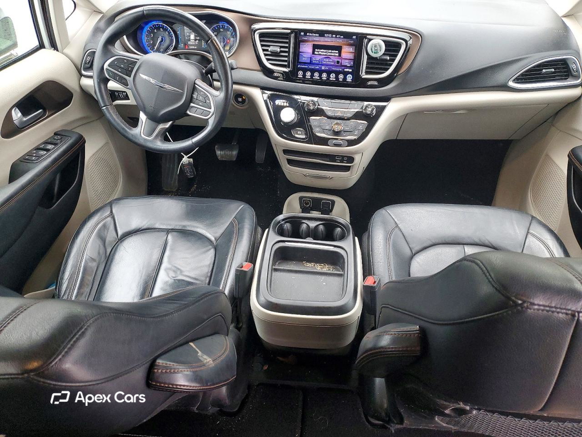 Chrysler Pacifica 2017