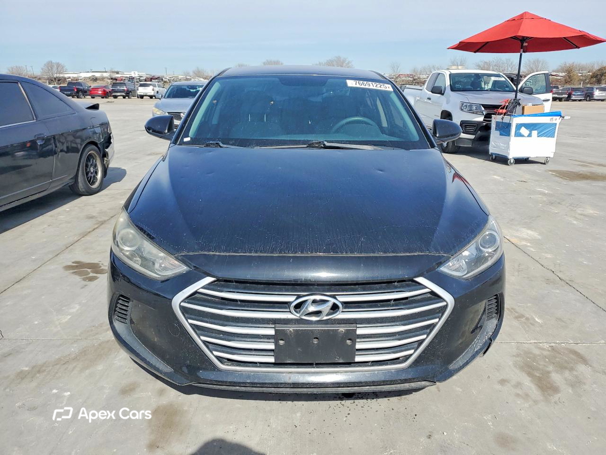 Hyundai Elantra 2017