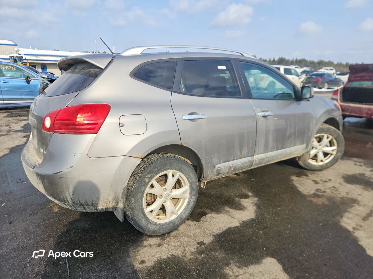 Nissan Rogue 2011
