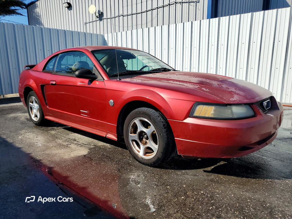 Ford Mustang 2004