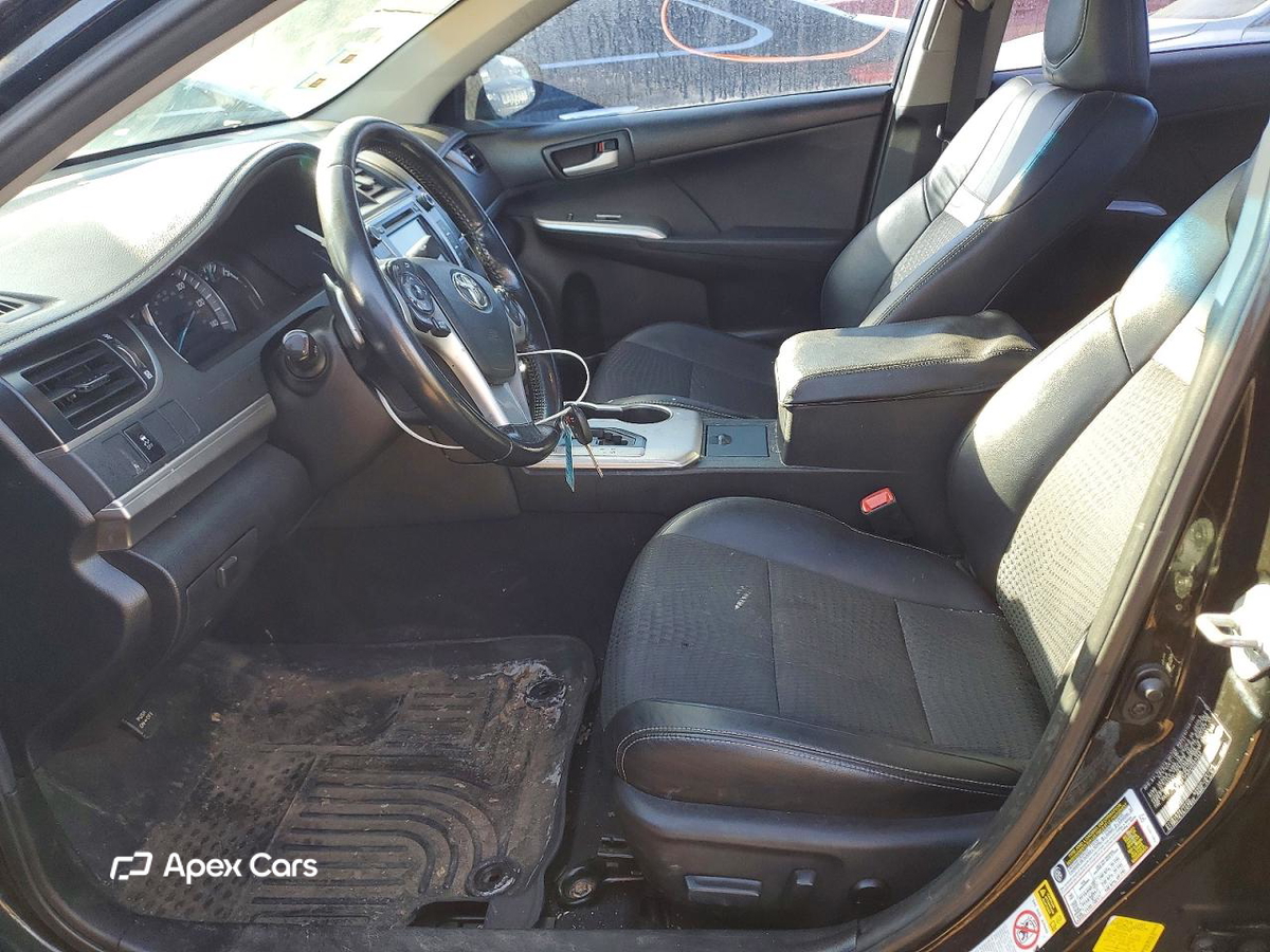 Toyota Camry 2012