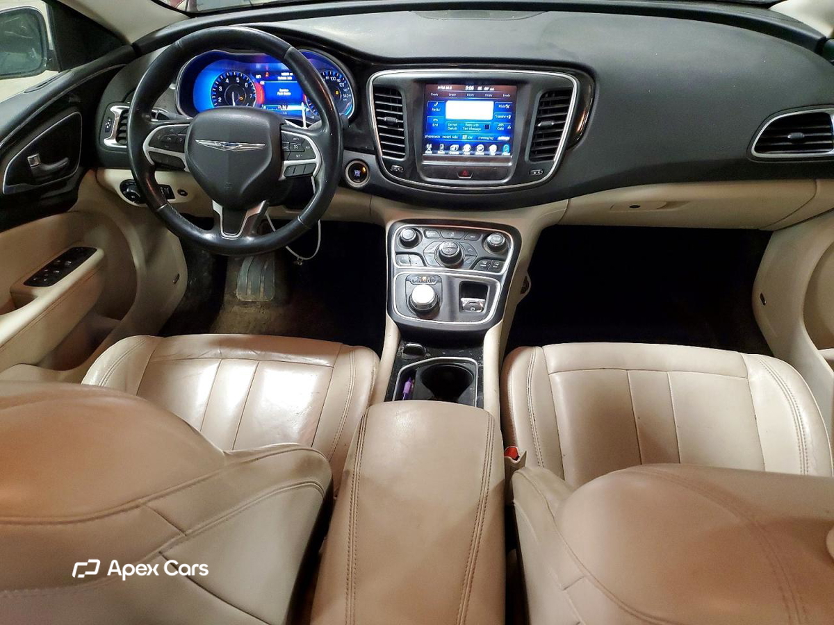 Chrysler 200 2015