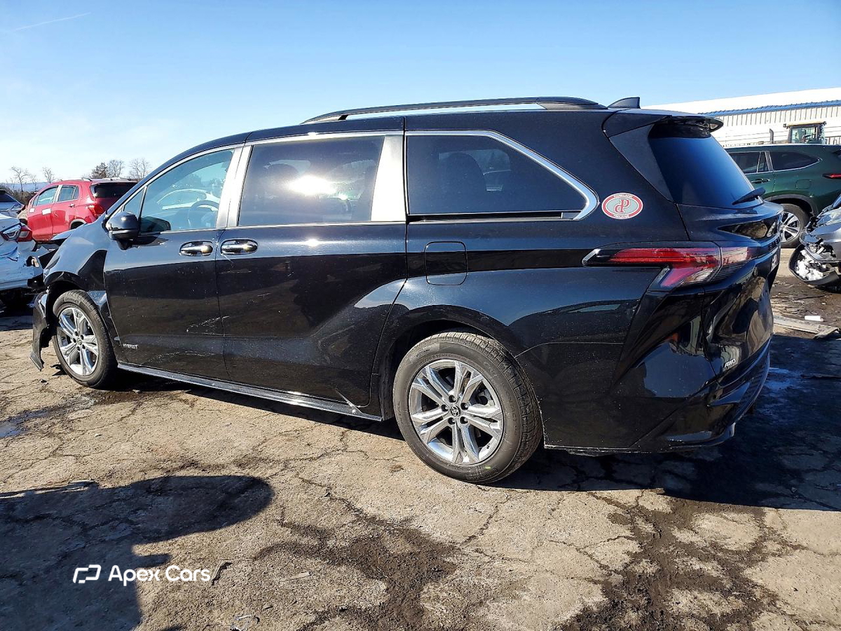 Toyota Sienna 2021