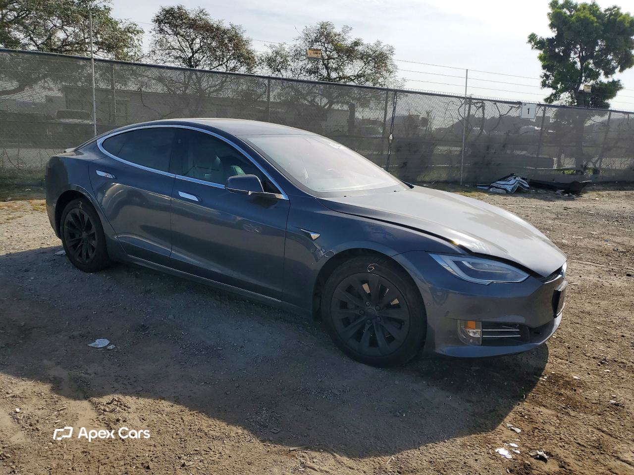 Tesla Model S 2018