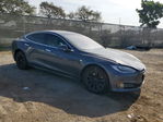 Tesla Model S 2018
