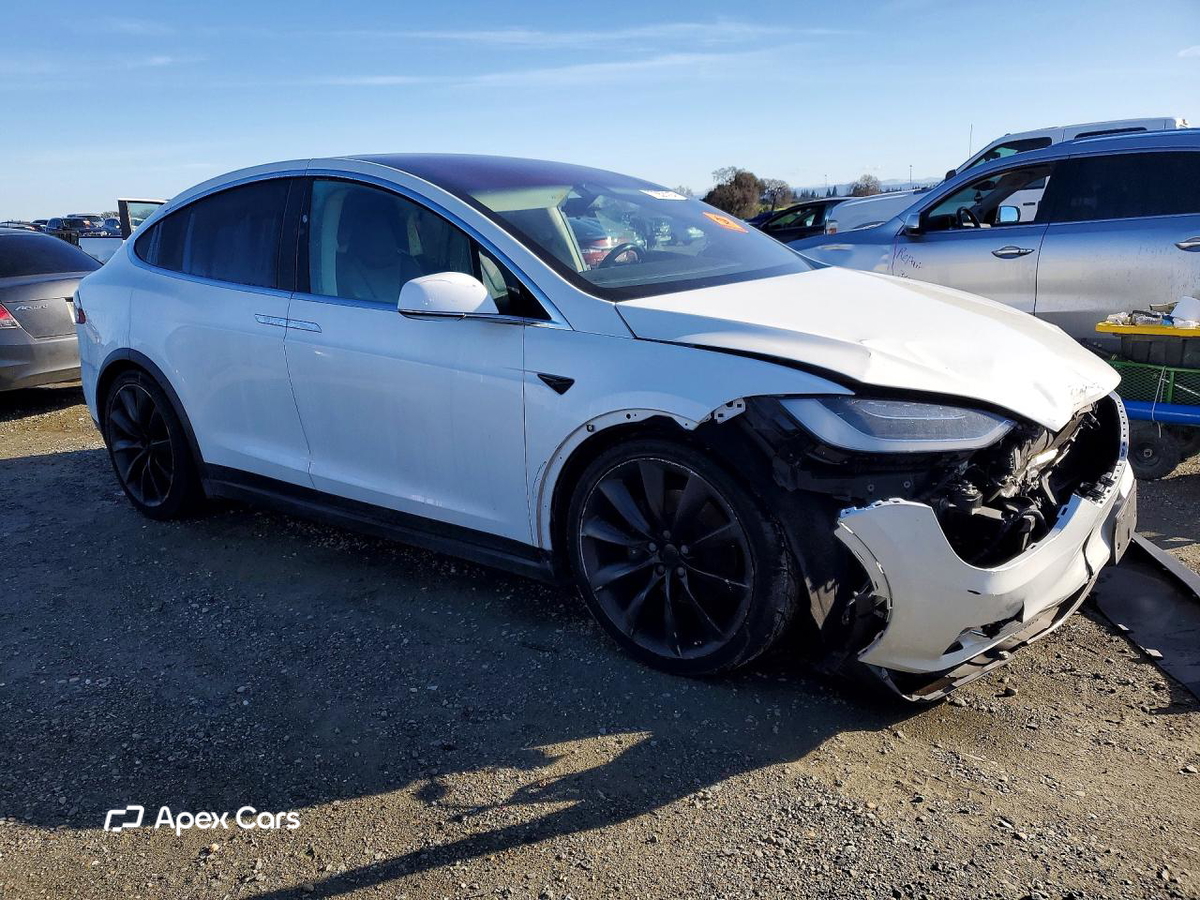 Tesla Model X 2017