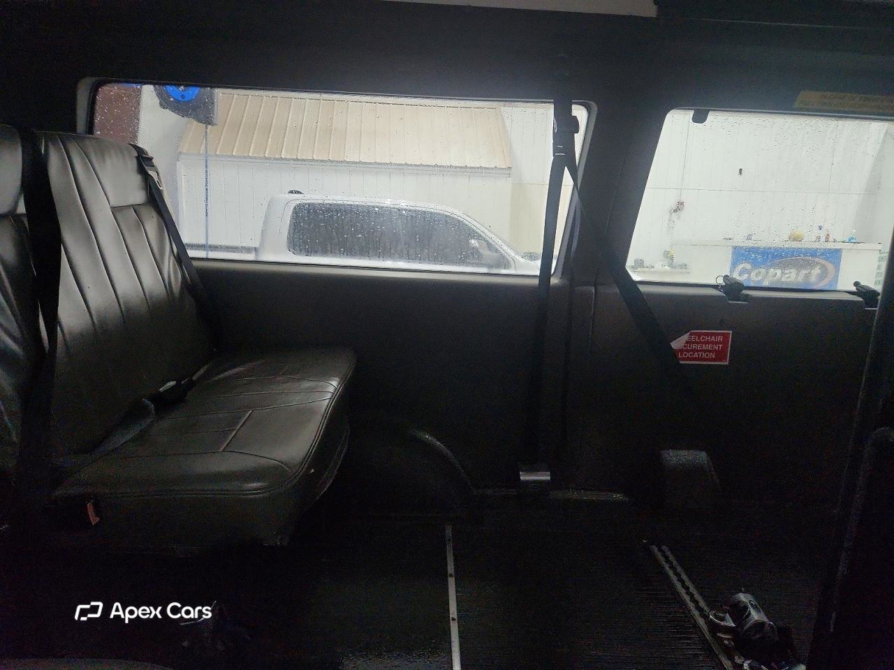 Ford Econoline 2011