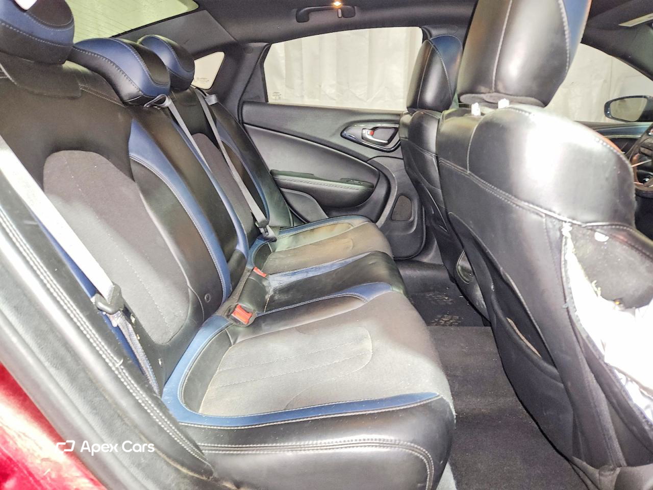 Chrysler 200 2015
