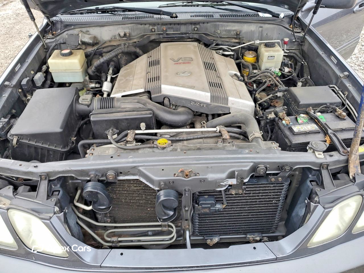 Lexus LX 2004