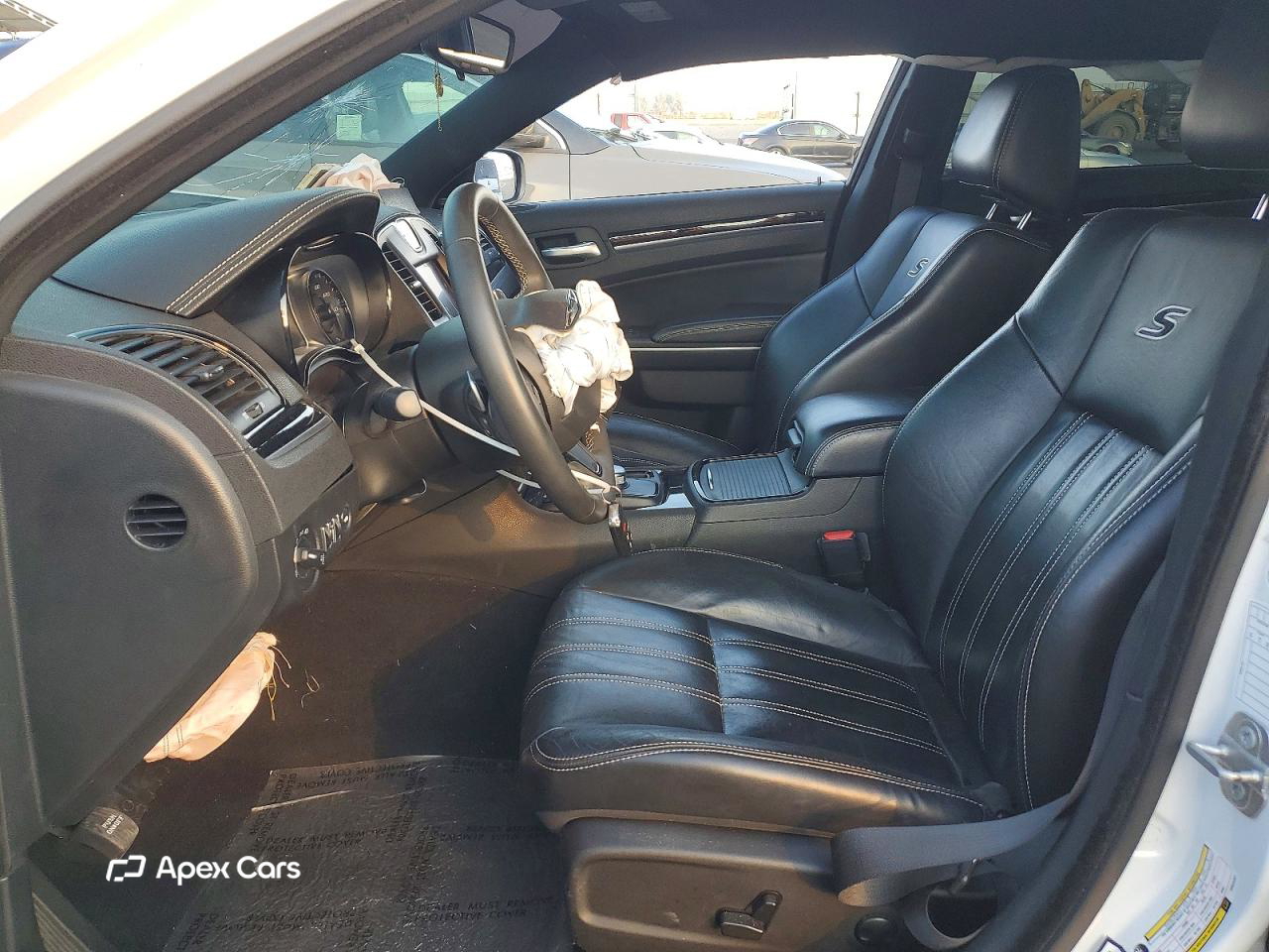 Chrysler 300 2023