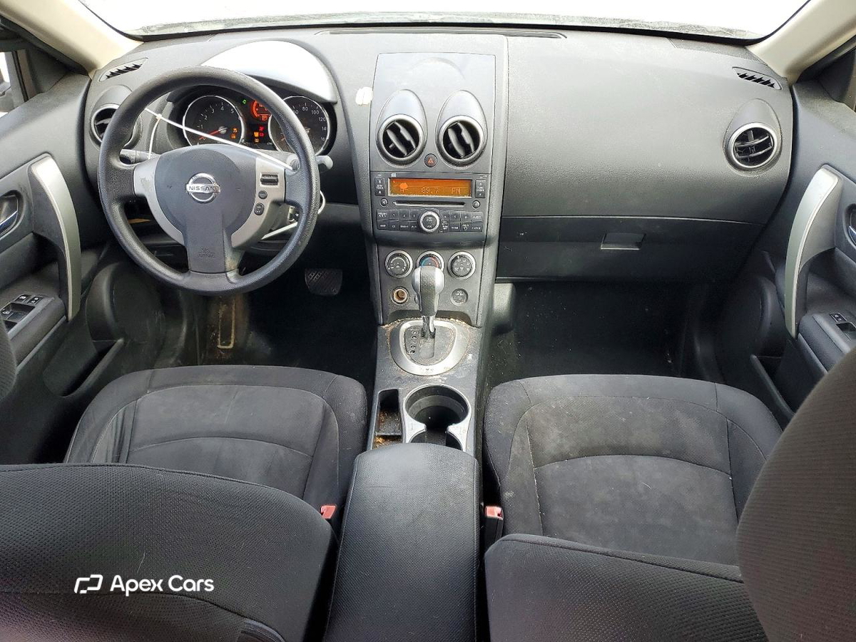 Nissan Rogue 2010
