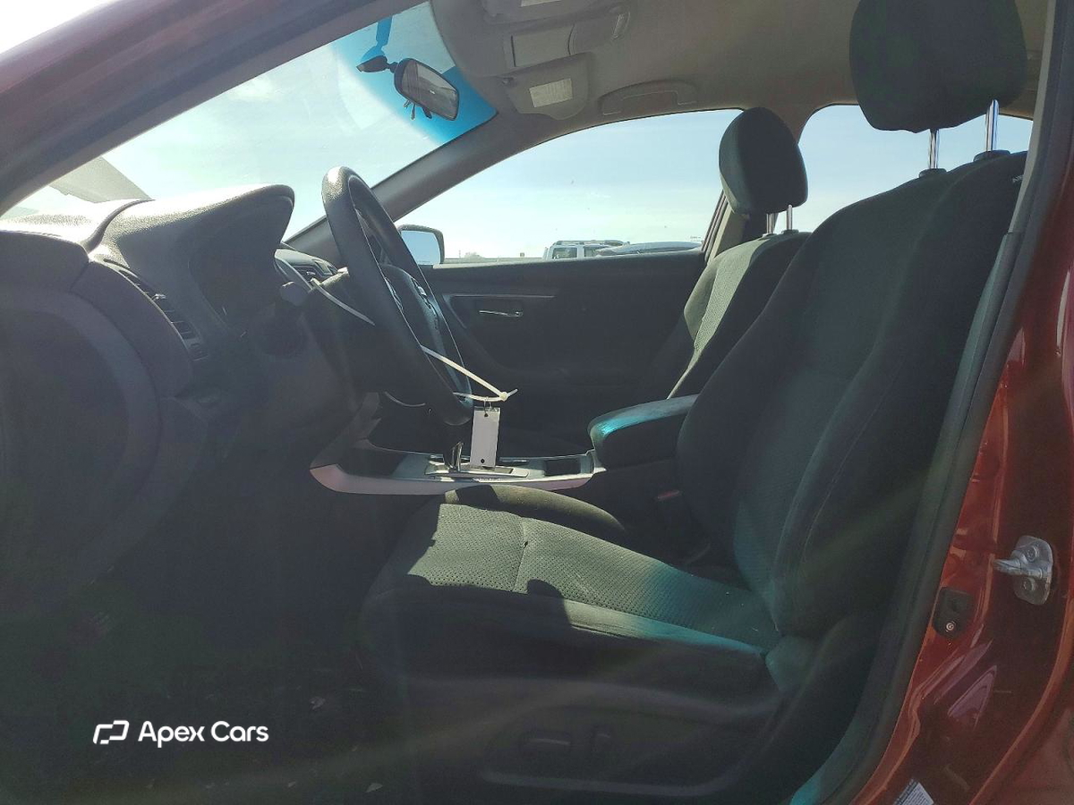 Nissan Altima 2015