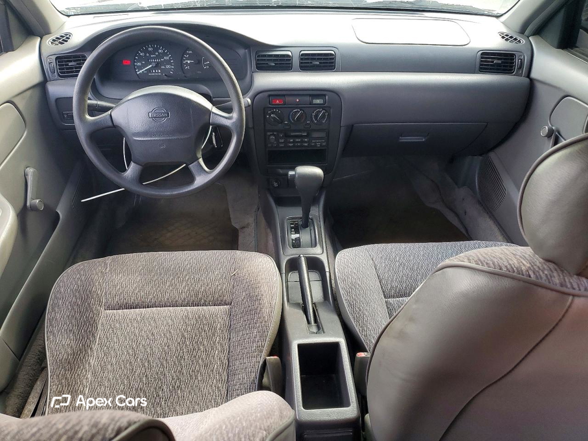 Nissan Sentra 1998