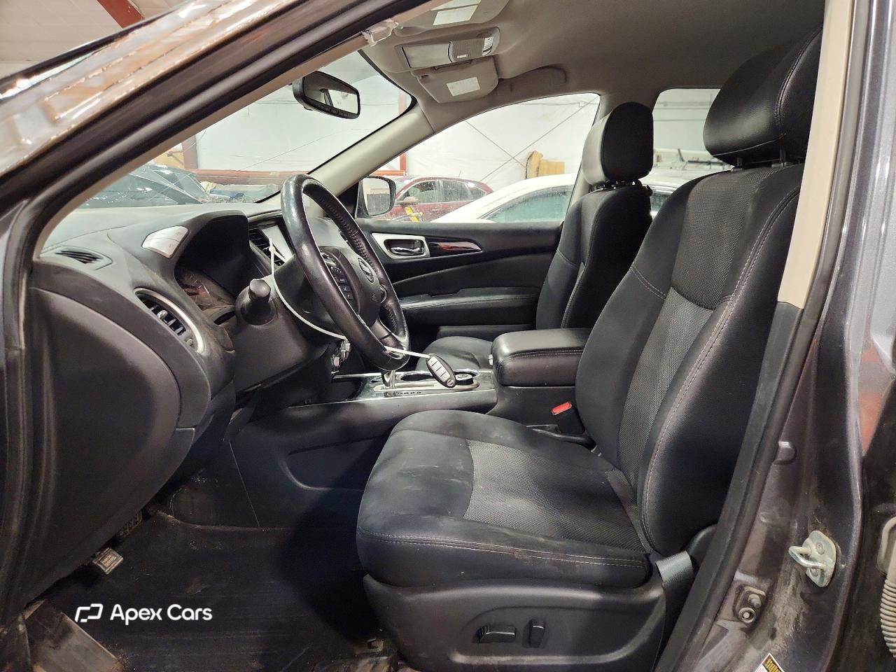 Nissan Pathfinder 2018
