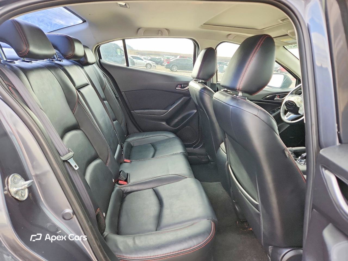 Mazda 3 2015