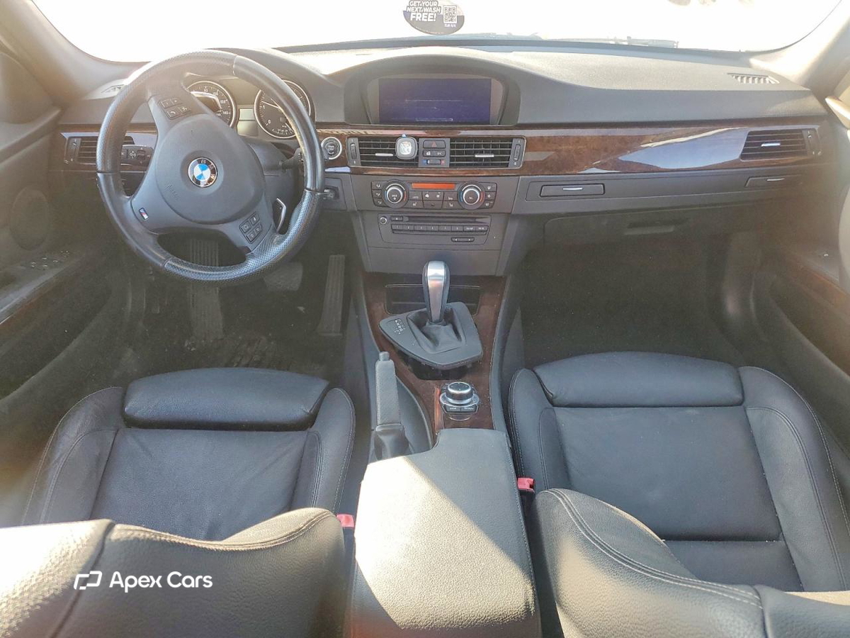 BMW Series 3 2011