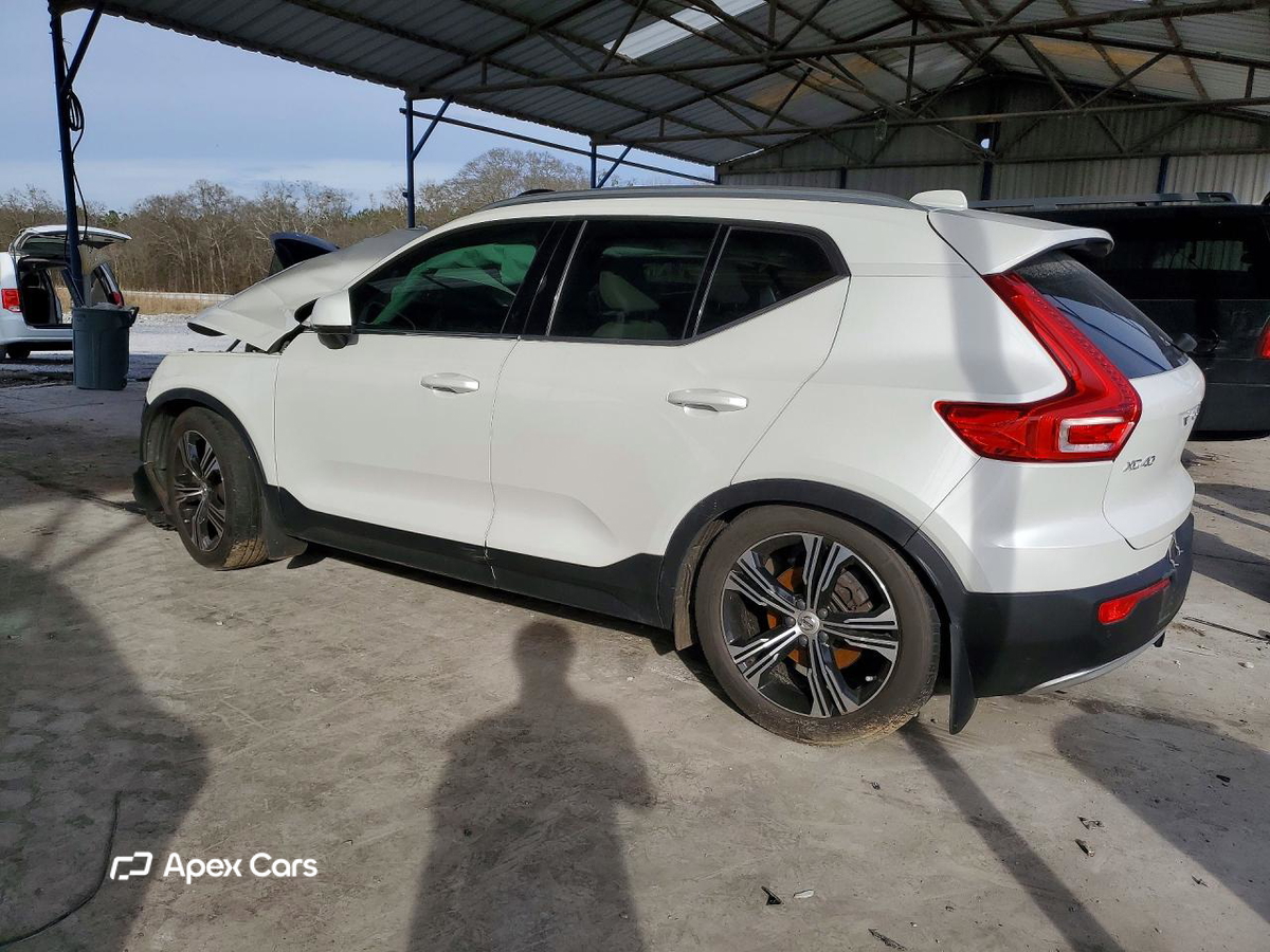 Volvo XC40 2022