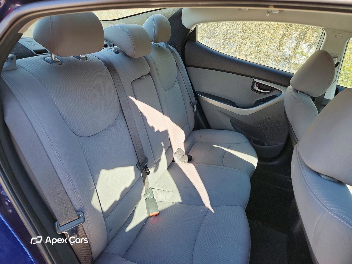 Hyundai Elantra 2014