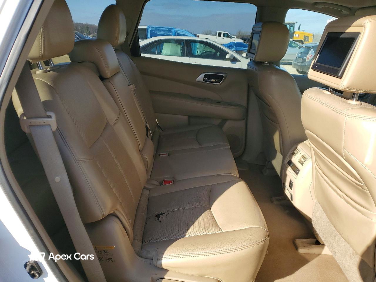 Nissan Pathfinder 2013