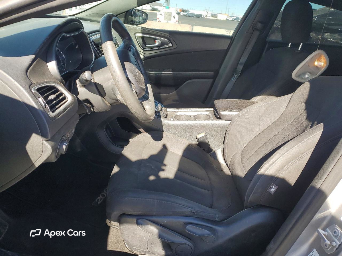 Chrysler 200 2016