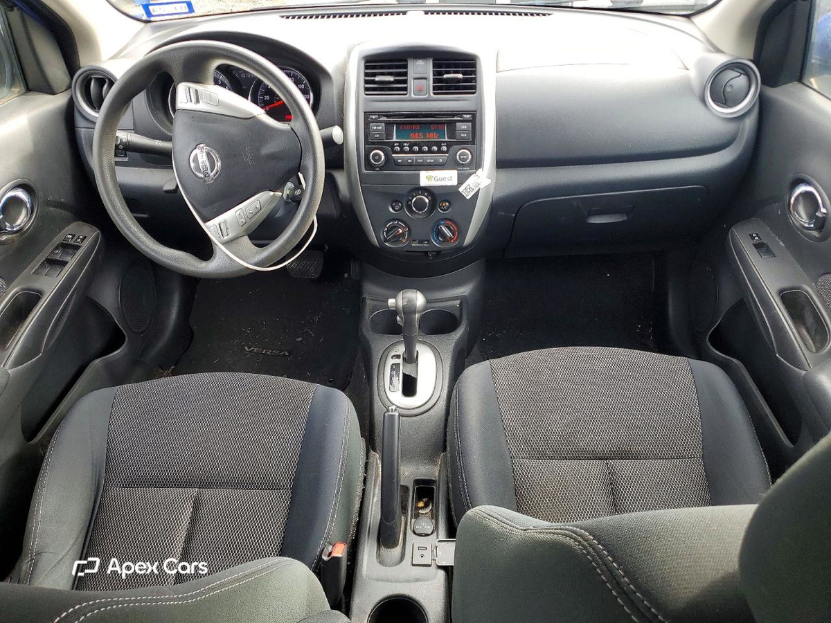 Nissan Versa 2016