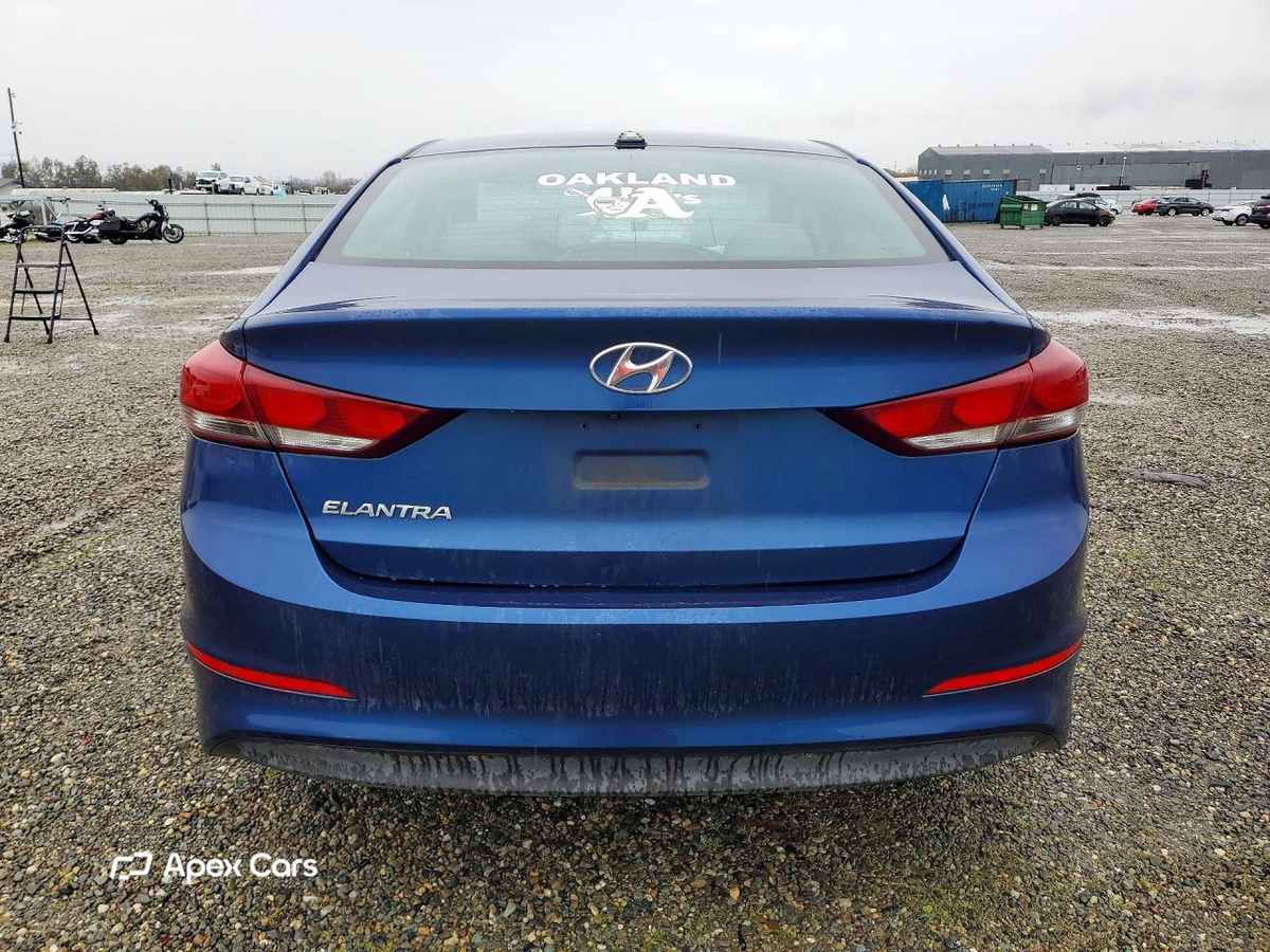 Hyundai Elantra 2018