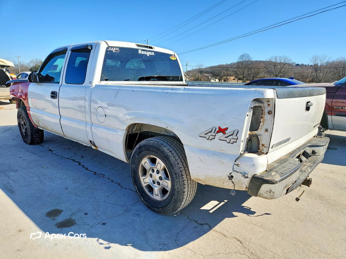 Chevrolet Silverado 2004