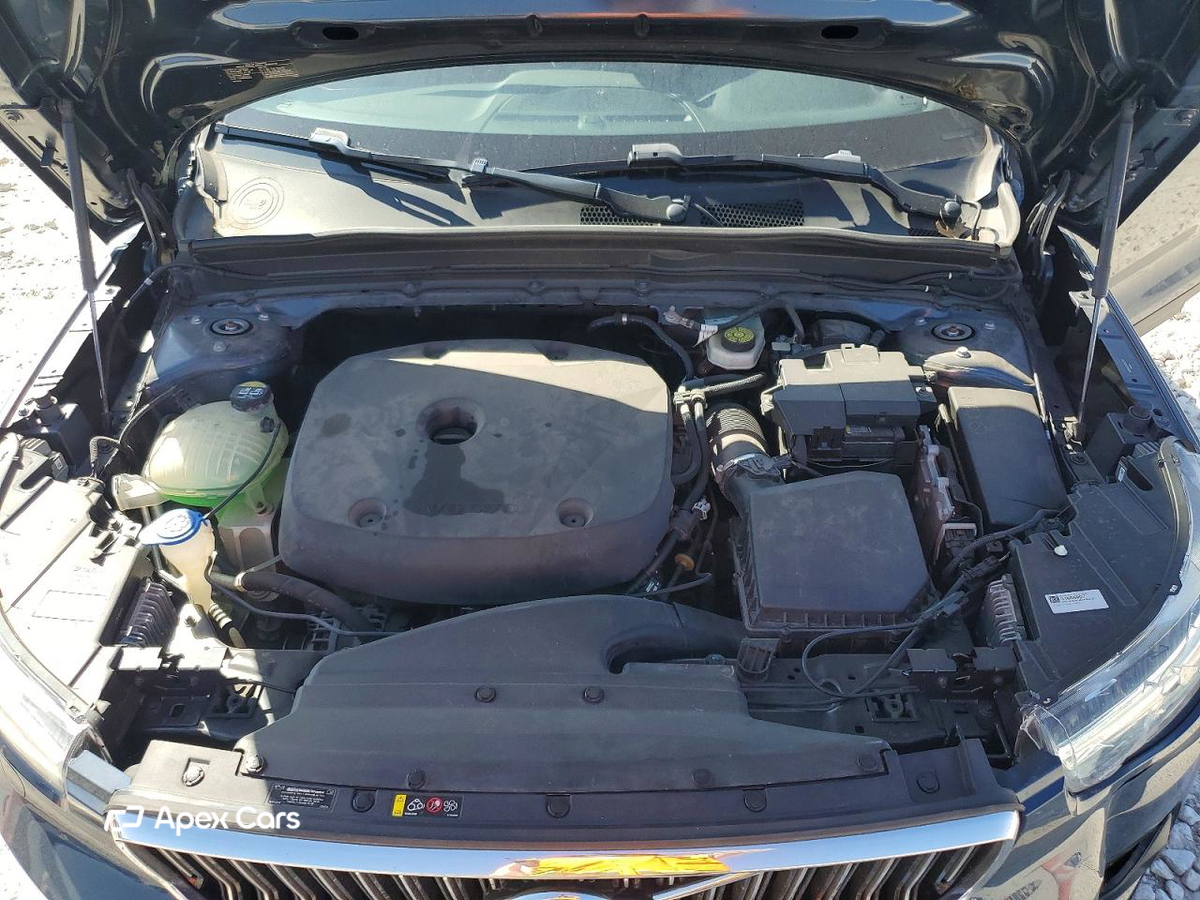 Volvo XC40 2021