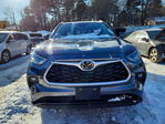 Toyota Highlander 2023